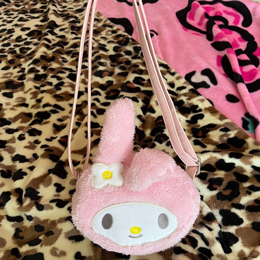 My melody loungefly bag